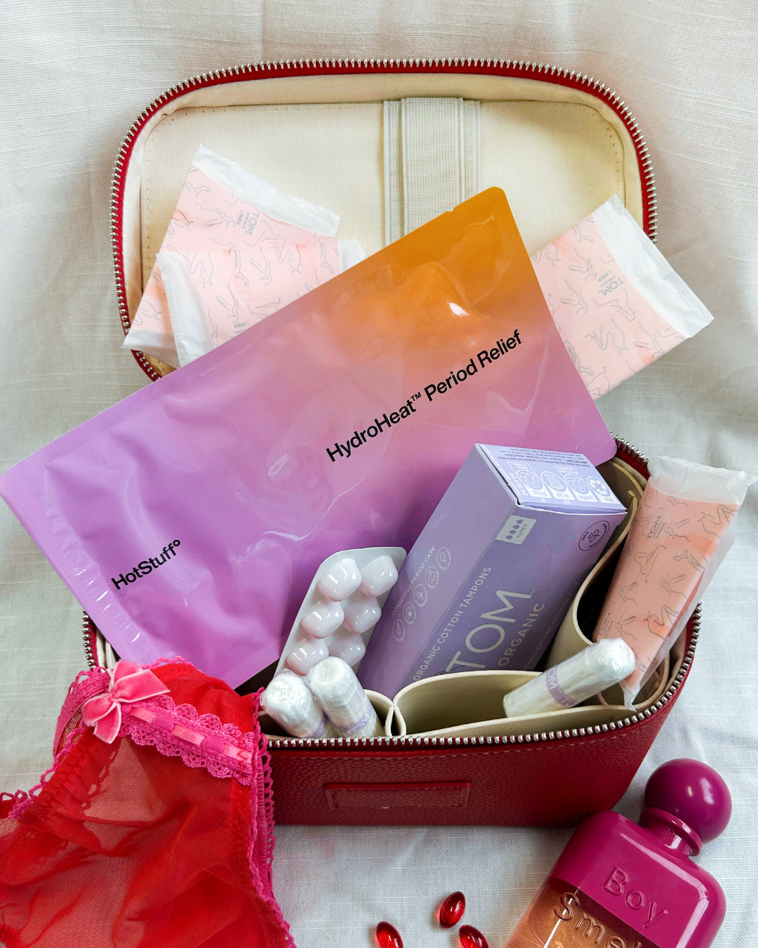 Hotstuff Hydroheat Period Relief patch in makeup bag